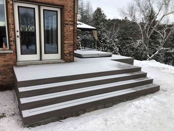 Deck-Composite-Deck Company-Landscape Design-Toronto